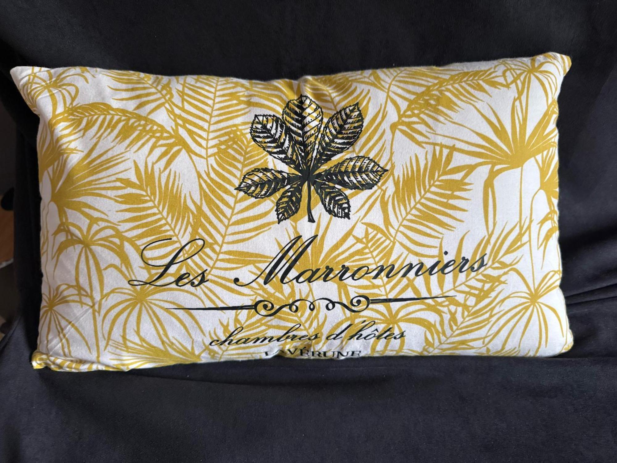 Lavérune Les Marronniers Bed & Breakfast エクステリア 写真